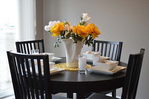 Small Round Dining Table