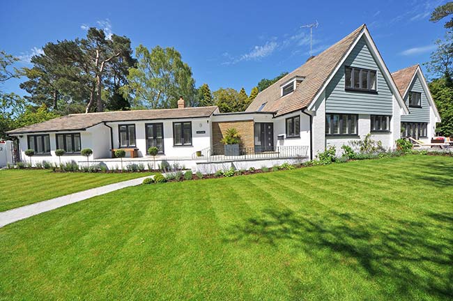 Beautiful Home with Side Extension