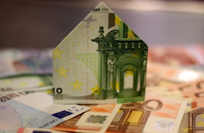 Money Shaped as a House