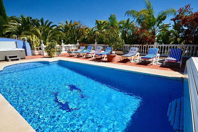 Spanish Villa Poolside