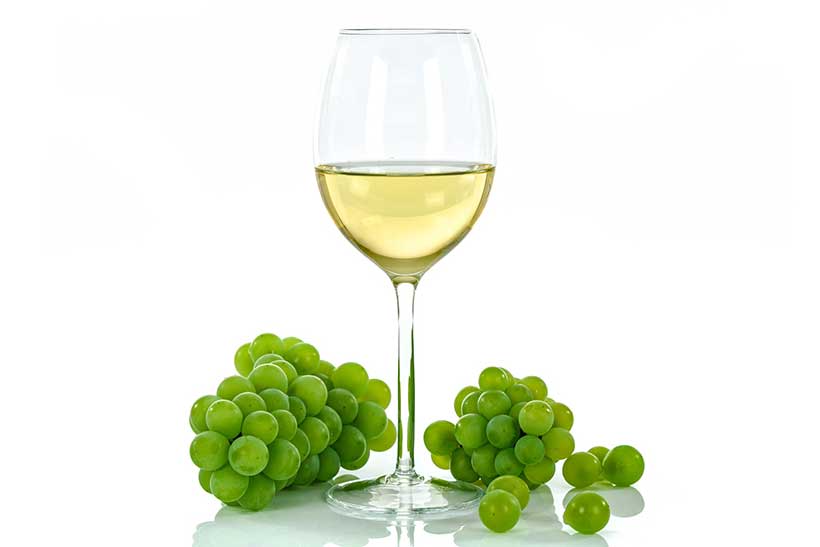 White Wine & Grapes